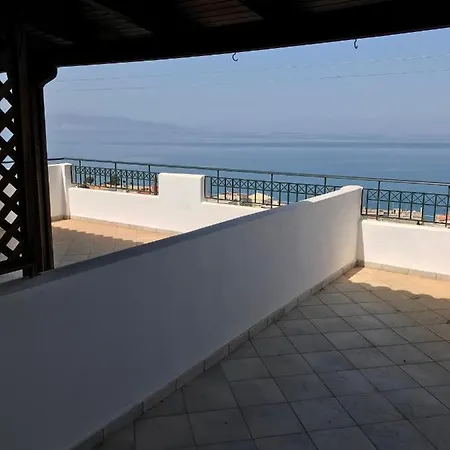 بيت للعطل Panoramic View Aigeira